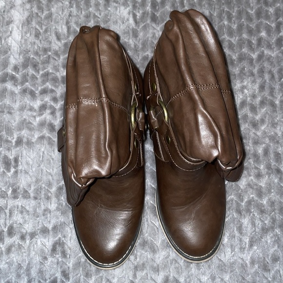 Cambridge Select Women's Pull-On Country Western Style Cowboy Boots.  Size 7 - Picture 12 of 14